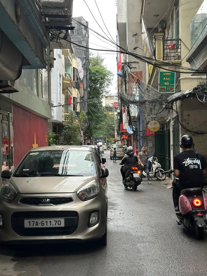 Nhà phố Thái Hà, Đống Đa 73m² giá 24 tỷ - Kinh doanh tuyệt vời!