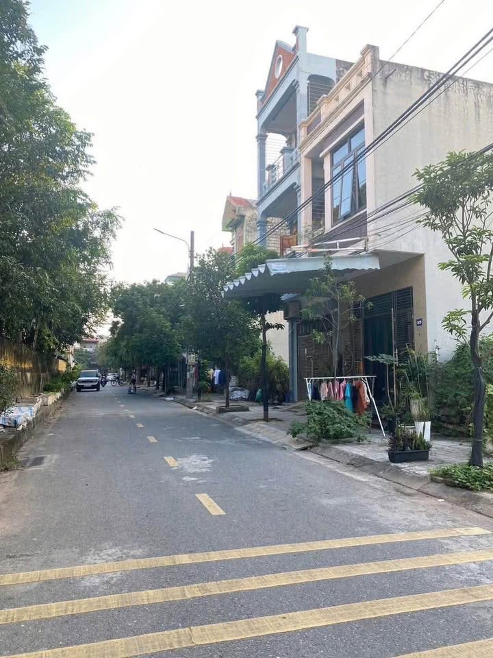 Bán lô đất TT Phường Lê Hồng Phong - Tp. Phủ Lý 65m² - Hướng Đông, Sổ đỏ chính chủ