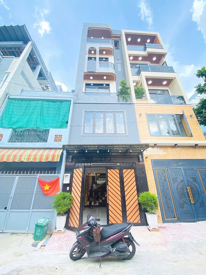 Nhà đẹp đường Hương Lộ 2, quận Bình Tân, 60m² giá 9.08 tỷ - Thang máy & nội thất cao cấp!