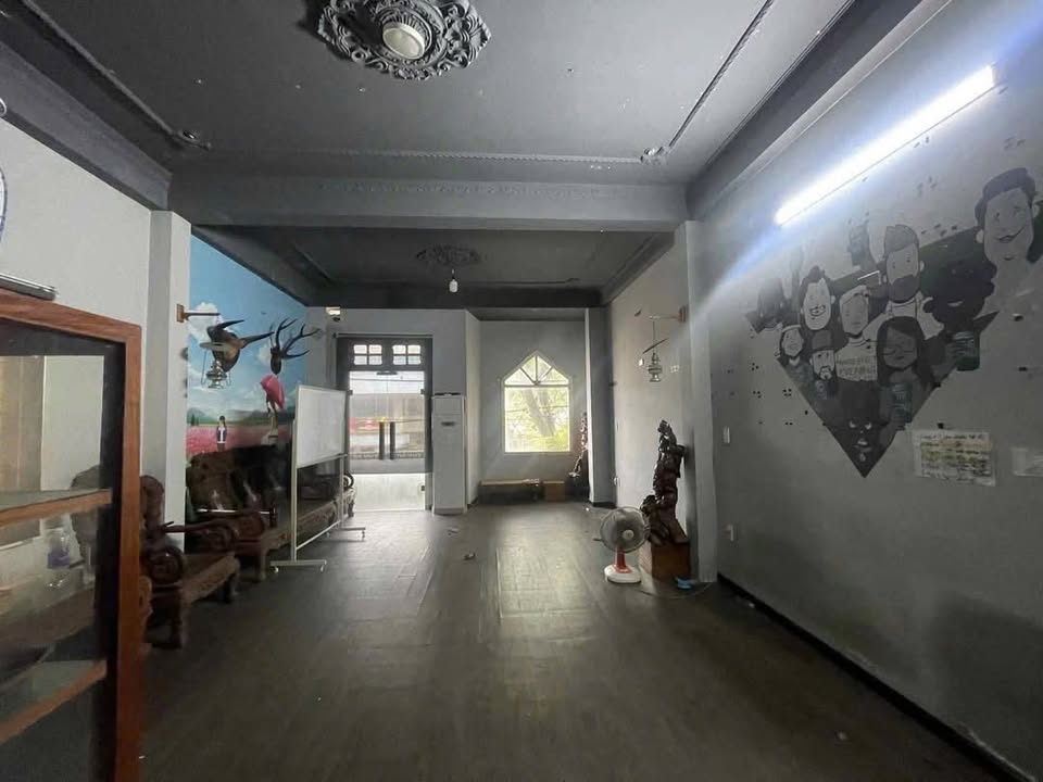 Nhà mặt tiền đường Dũng Sĩ Thanh Khê 80m² giá 18 triệu - Kinh doanh 24/7