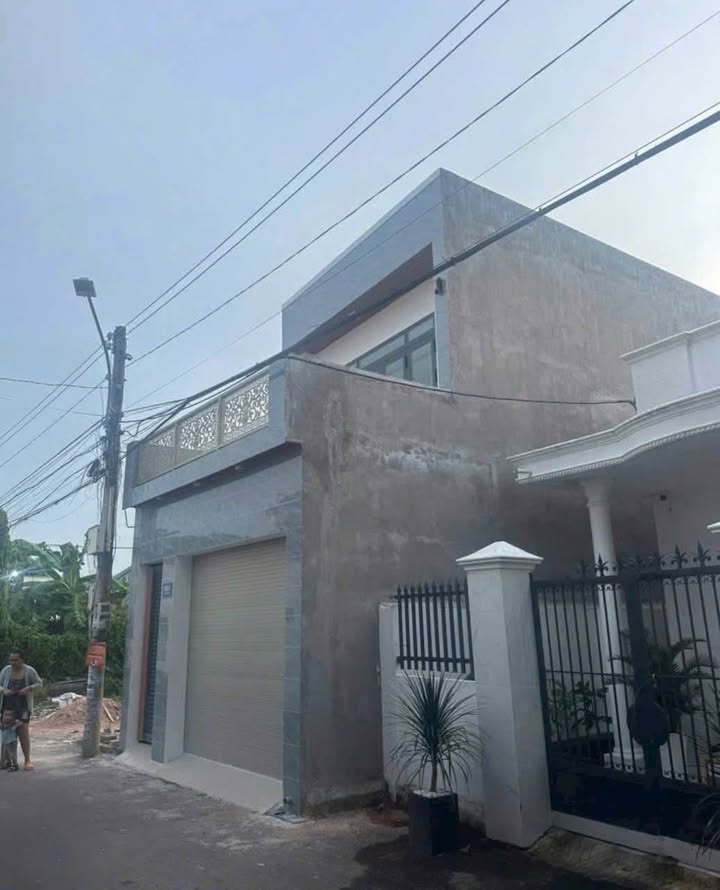 Nhà lầu 3 phòng ngủ tại Long Điền - 70m² giá 2,4 tỷ - Sổ hồng chính chủ