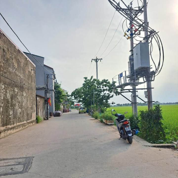 Đất Dục Tú Đông Anh 50m² giá 3 tỷ - Cơ hội đầu tư tuyệt vời!