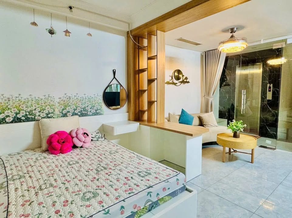 Căn hộ chung cư Phú Đô 100m² giá 20 tỷ - Mặt tiền ô tô đỗ cửa!