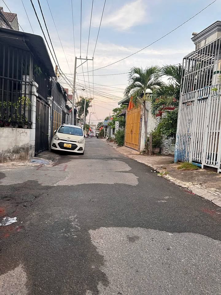 Đất nền Long Bình, Biên Hòa 135m² giá 2 tỷ - Sổ riêng thổ cư, công chứng ngay!