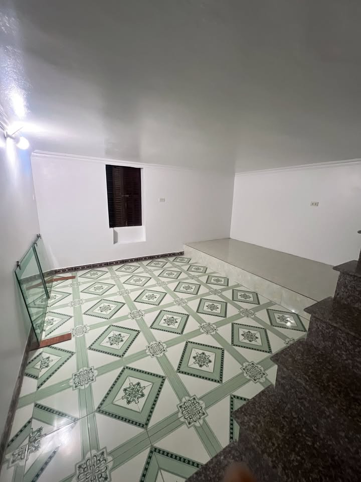 Nhà 2 Tầng Ngõ 216 Trần Quang Khải Ninh Sơn - Diện tích 60m² giá 3 tỷ - Đường ô tô tránh nhau