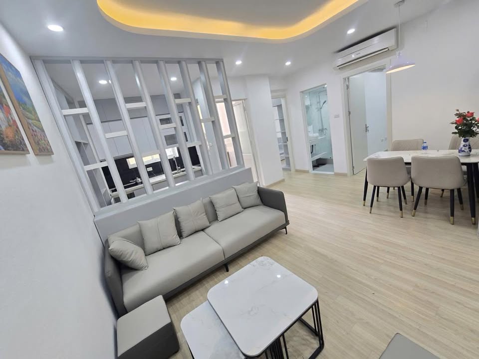 Căn hộ N11C Nam Trung Yên 56m² giá 6 tỷ - Full nội thất đẹp như mới!