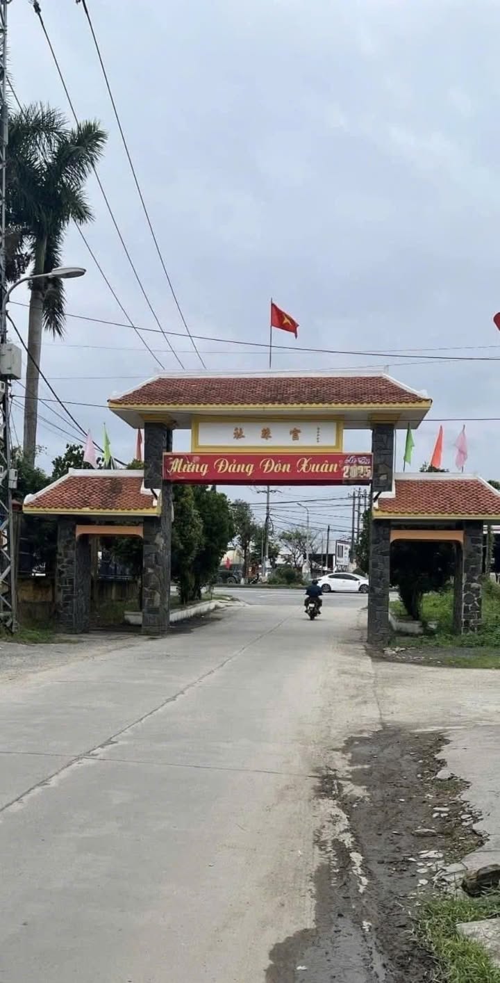 Nhà bán Hòa Xuân, Cẩm Lệ, Đà Nẵng 220m² giá 3 tỷ - Cơ hội hiếm có!