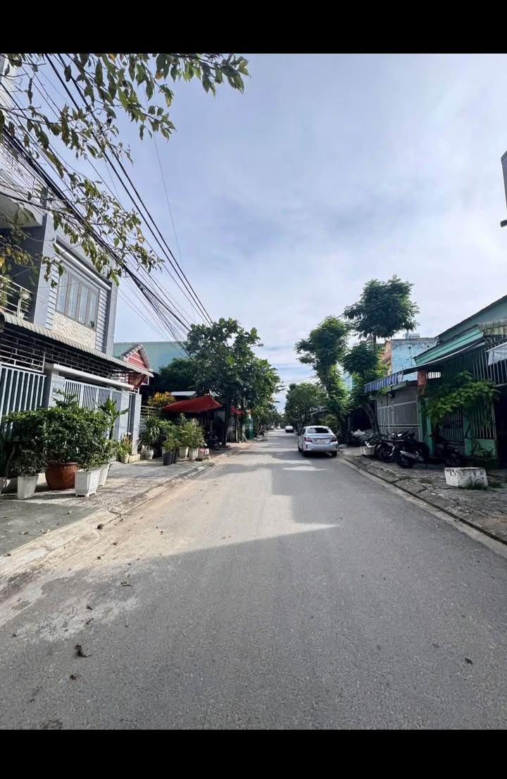 Đất nền mặt tiền Bùi Xương Trạch Đà Nẵng 125m² - Thích hợp xây dựng ngay!