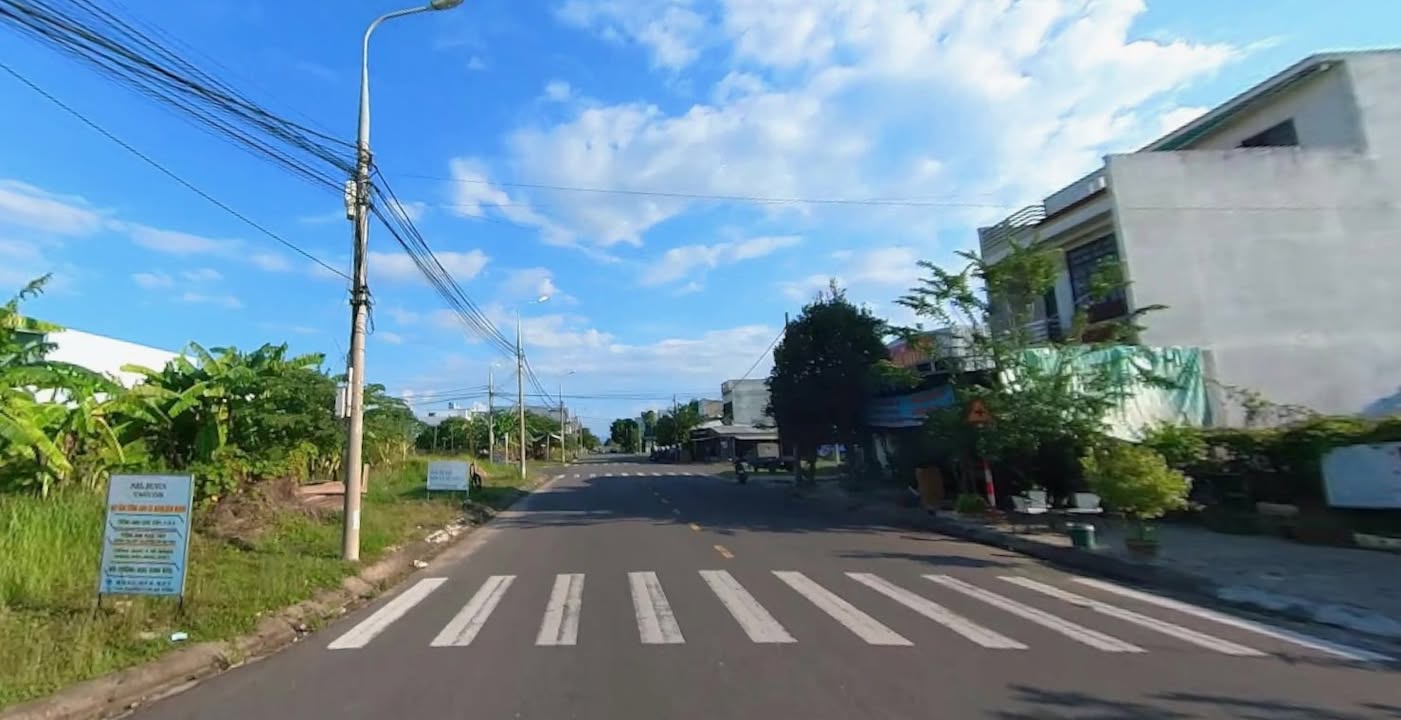 Đất mặt tiền Đô Đốc Lân, Đà Nẵng 200m² giá 11 tỷ - Vị trí đắc địa, kinh doanh thuận lợi!