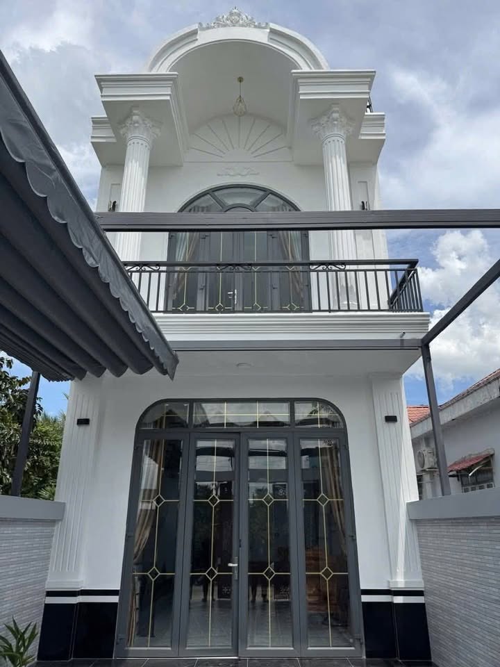 Nhà lầu mới 100% tại Ninh Phú, Tây Ninh - 115m² chỉ 2.22 tỷ - Hạ giá sâu!