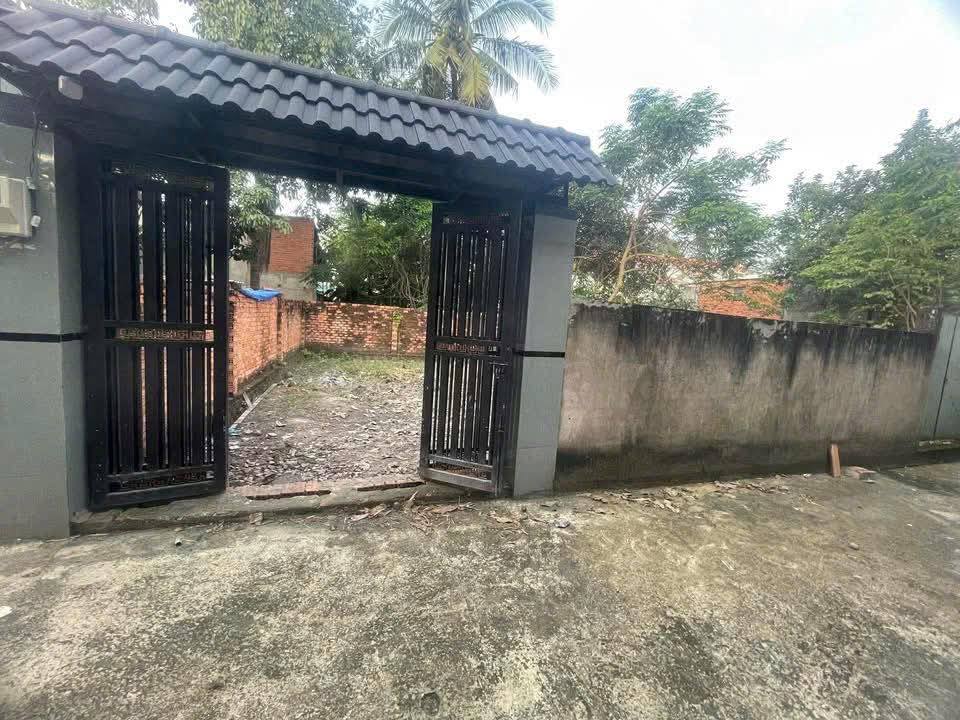 Đất thổ cư 182m² tại Hóc Môn giá 2.85 tỷ - Gần khu dân cư sầm uất!