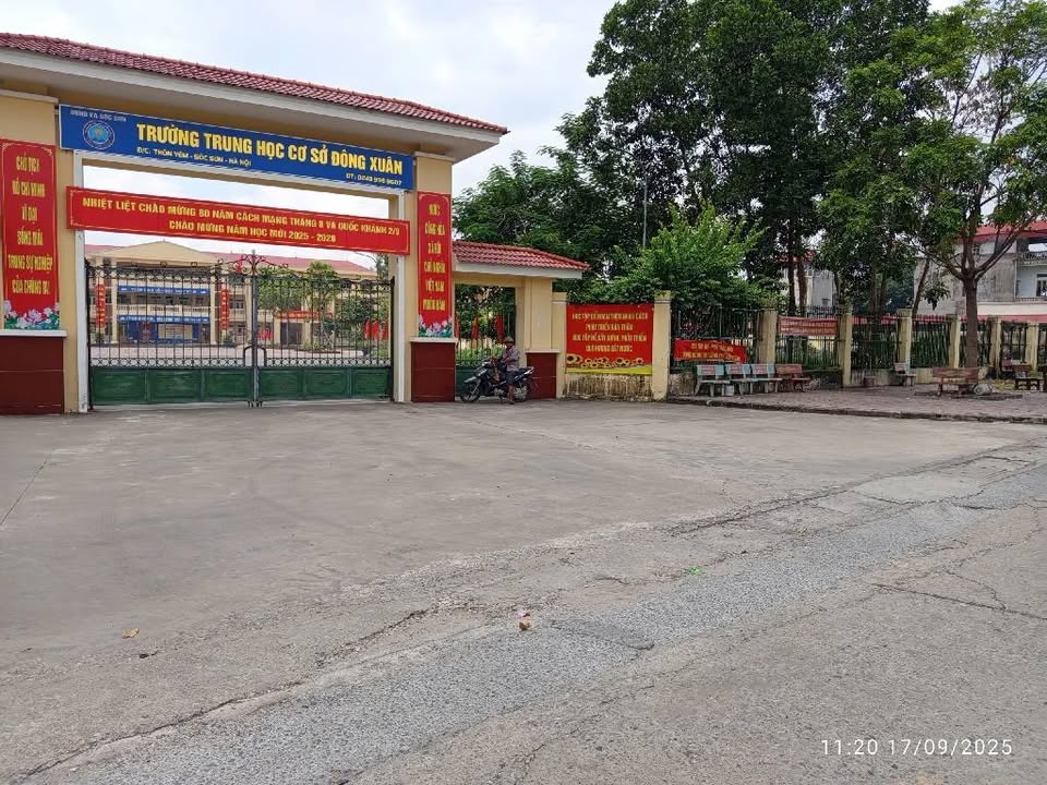 Nhà bán Đông Xuân - Sóc Sơn 56m² giá 2 tỷ - Khuôn thửa vuông vắn, tiện ích đầy đủ!