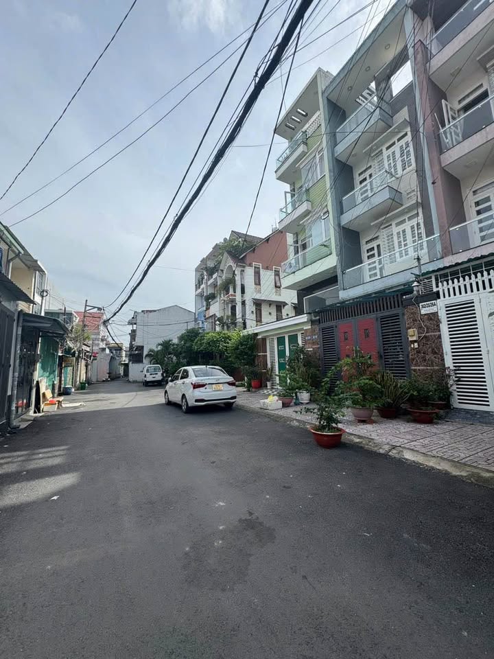 Nhà phố Gò Vấp 68m² giá 8.9 tỷ - Nhà mới, tiện nghi đầy đủ!