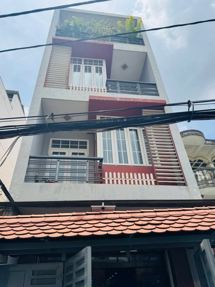 Nhà đẹp hẻm xe hơi Nơ Trang Long 70m² giá 14.5 tỷ - Đầu tư sinh lời tốt!