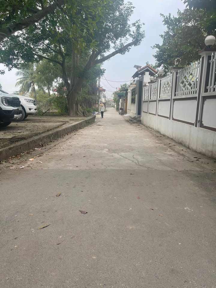 Đất nền Phúc Lâm Phúc Tiến 100m² giá 3.5 tỷ - Đường rộng ô tô tránh nhau!