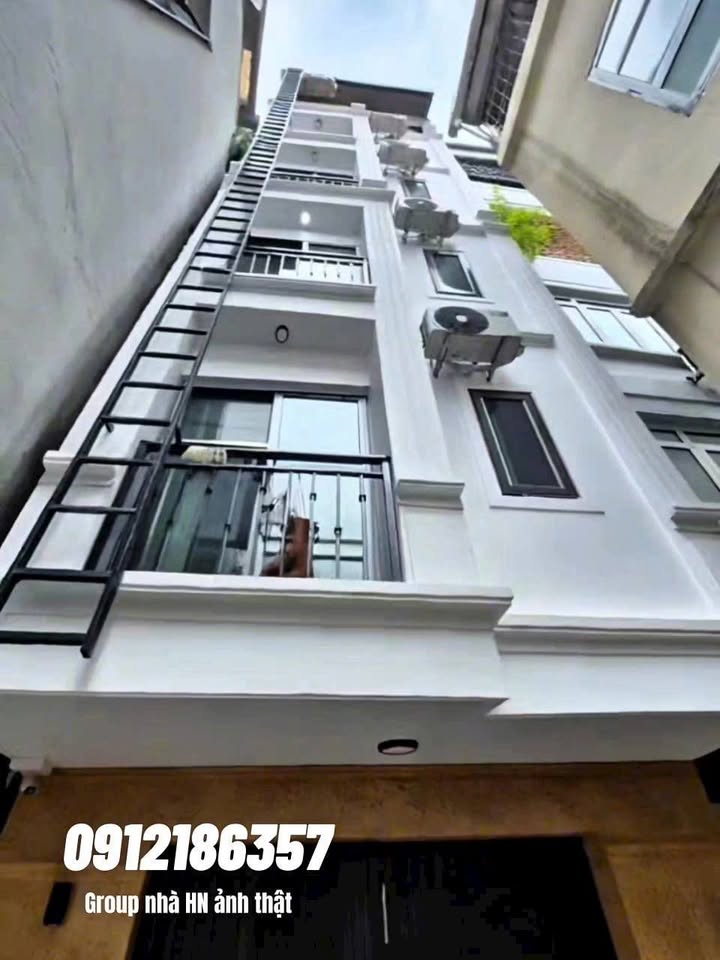 Căn hộ CCMN Bạch Mai 60m² giá 16.5 tỷ - Đầu tư siêu lợi nhuận ngay trung tâm!