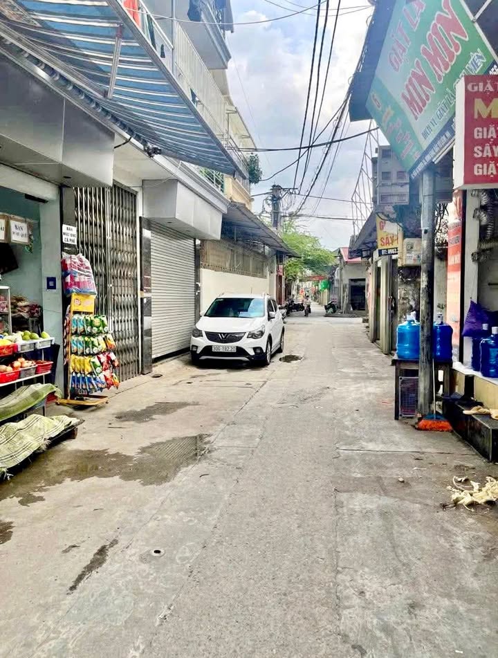 Nhà Cầu Diễn 38m² giá 6 tỷ - Kinh doanh sầm uất, ô tô đỗ cửa!