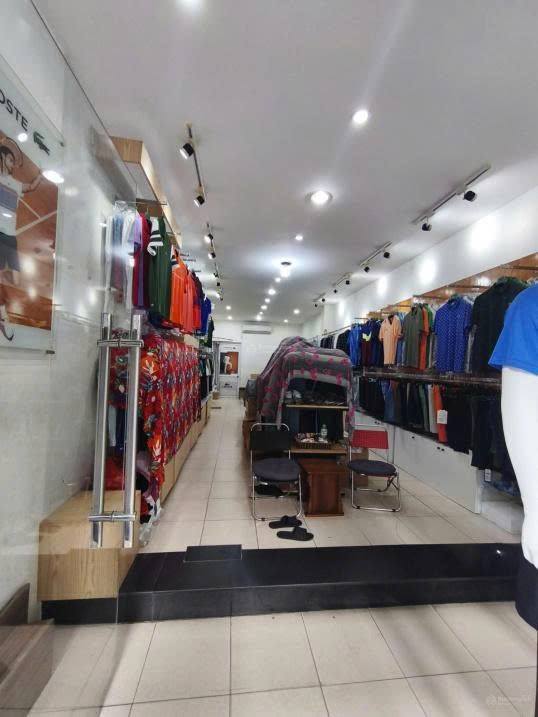 Cho thuê nhà mặt phố Nguyễn Khuyến, Đống Đa, 75m² giá 23.5 triệu - Mặt tiền 4m, kinh doanh thuận lợi!