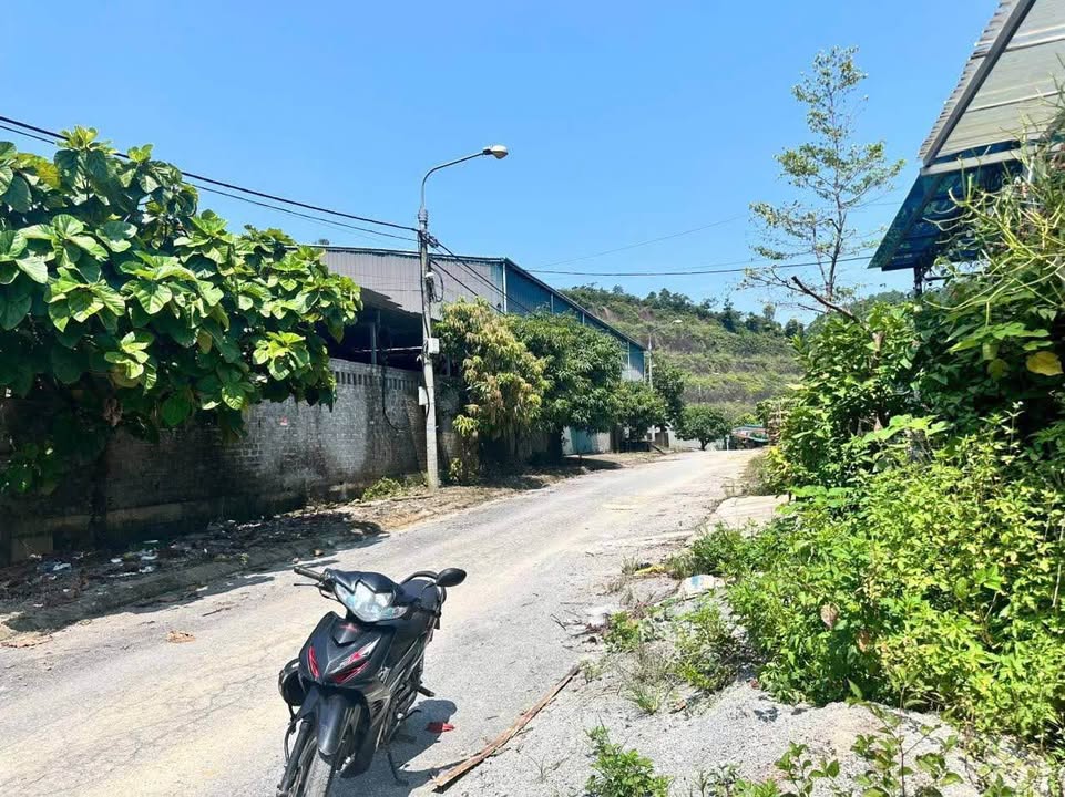 Lô đất thổ cư 150m² tại Bản Phiệt, Lào Cai - Giá chỉ 1.1 tỷ VND, pháp lý rõ ràng!