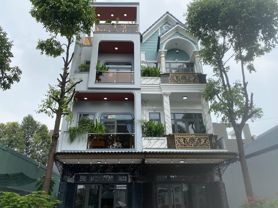 Nhà riêng Đường Số 8, Dĩ An 64m² giá 5 tỷ - Sổ đỏ chính chủ, ô tô vào tận nhà!