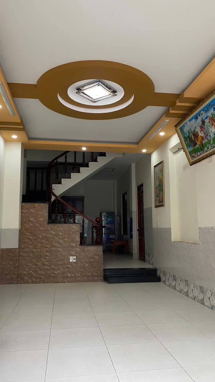 Nhà cho thuê KDC Việt Sing, Thuận An - 40m² giá 10 triệu - Phù hợp làm văn phòng hoặc ở gia đình!