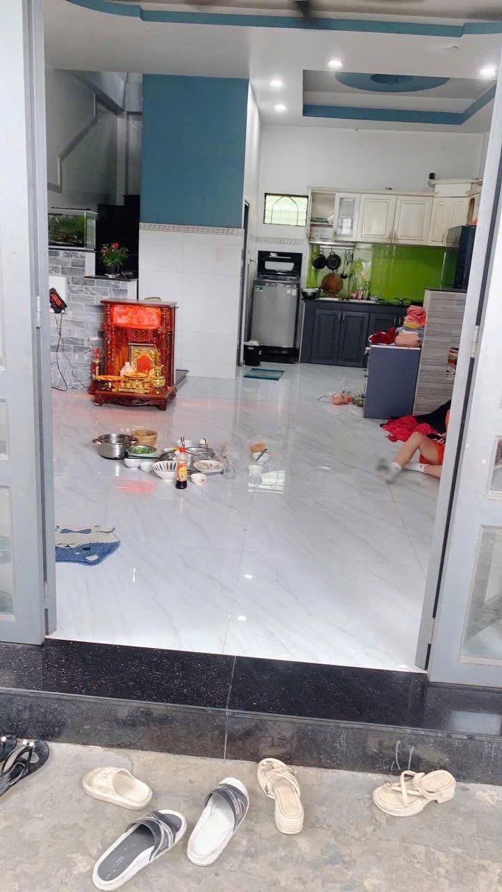 Nhà phố 2 tầng Nguyễn Du 40m² giá 1.55 tỷ - Vị trí trung tâm tiện lợi cho việc học!