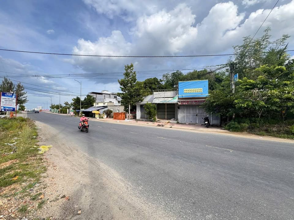 Bán nhà mặt tiền đường Phong Châu Nha Trang 105.8m² giá 5.5 tỷ - Đầu tư sinh lời ngay!