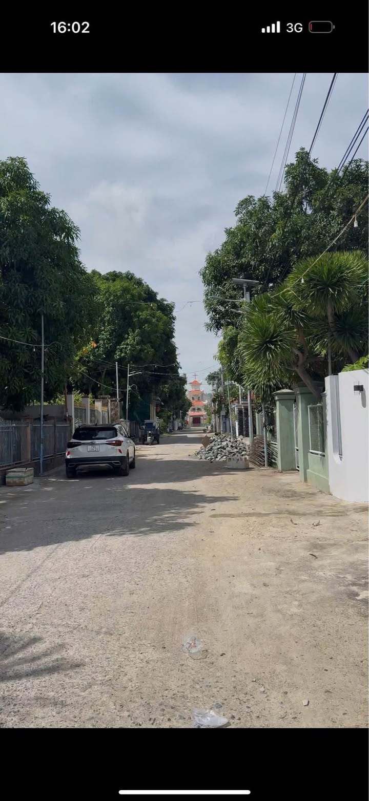 Đất nền Cam Hòa, Cam Lâm 110m² giá 1.39 tỷ - Vị trí đắc địa gần biển!