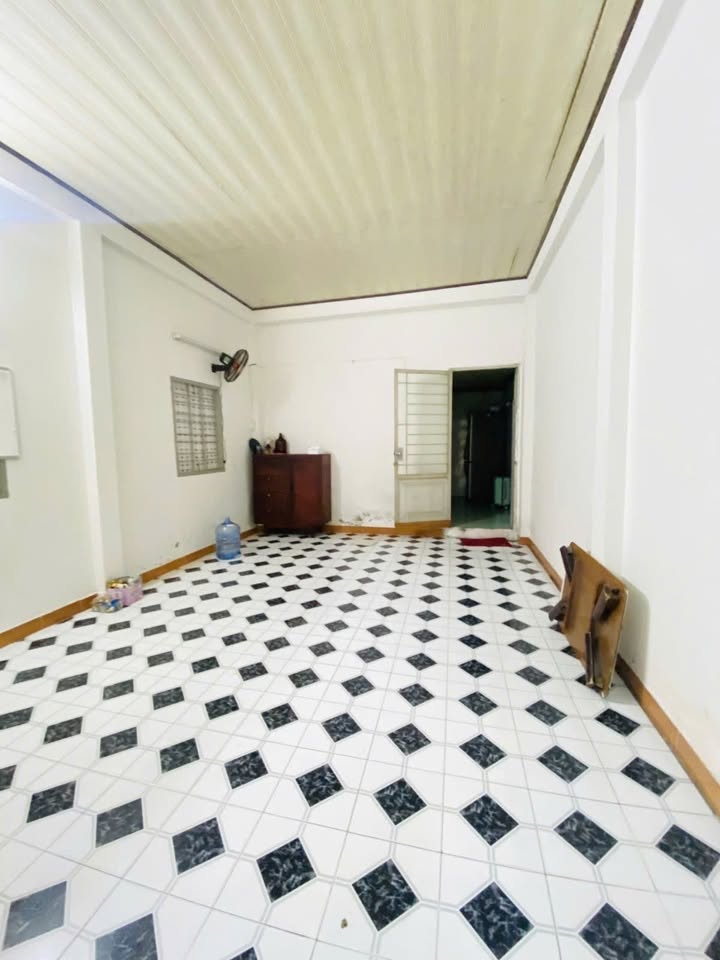 Nhà Hẻm Tô Hiến Thành, P.15, Q.10 - 88m² giá 9.9 tỷ - An ninh, Đầy đủ tiện nghi!