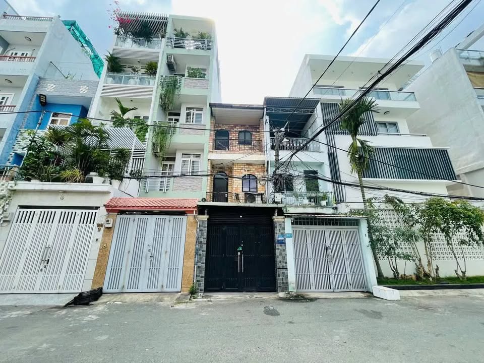 Nhà phố Hoàng Hoa Thám, Tân Bình 58m² giá 8 tỷ - Gần Nhà Ga T3!