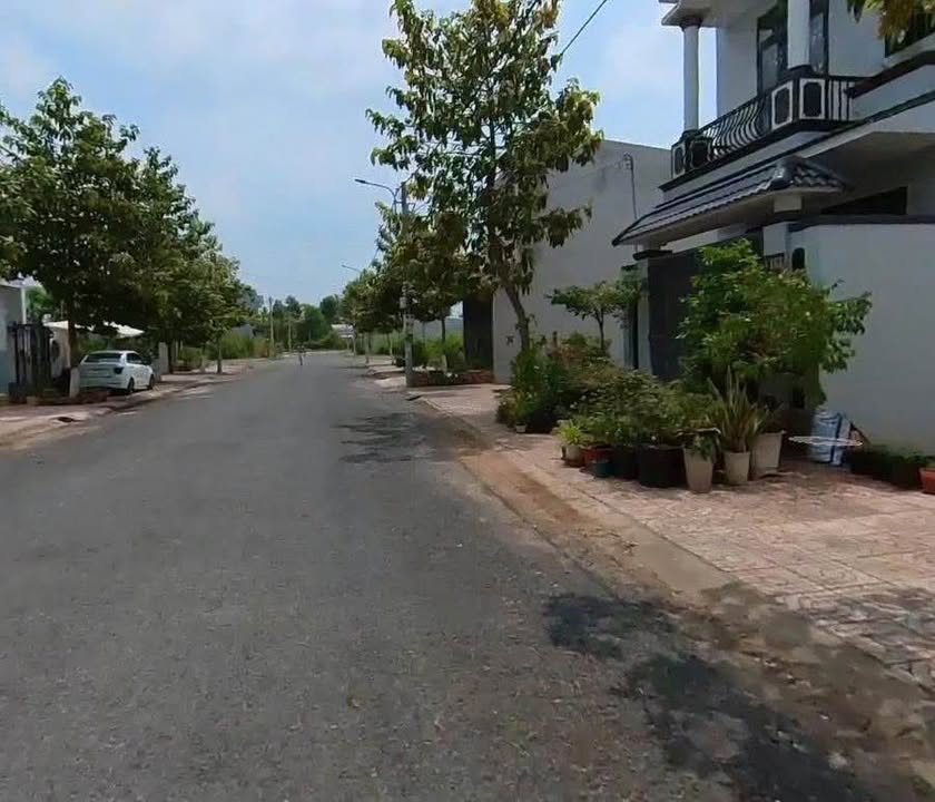 Đất nền thổ cư Phường 9, Vĩnh Long 90m² giá 1.55 tỷ - Vị trí đẹp, giao thông thuận lợi!