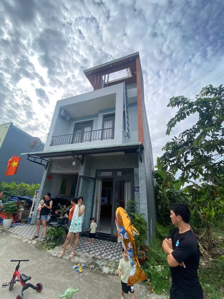 Nhà bán tại Phường Tân Hạnh, Dĩ An - Diện tích 61m², giá 2.95 tỷ - Sổ hồng riêng, hỗ trợ vay ngân hàng!