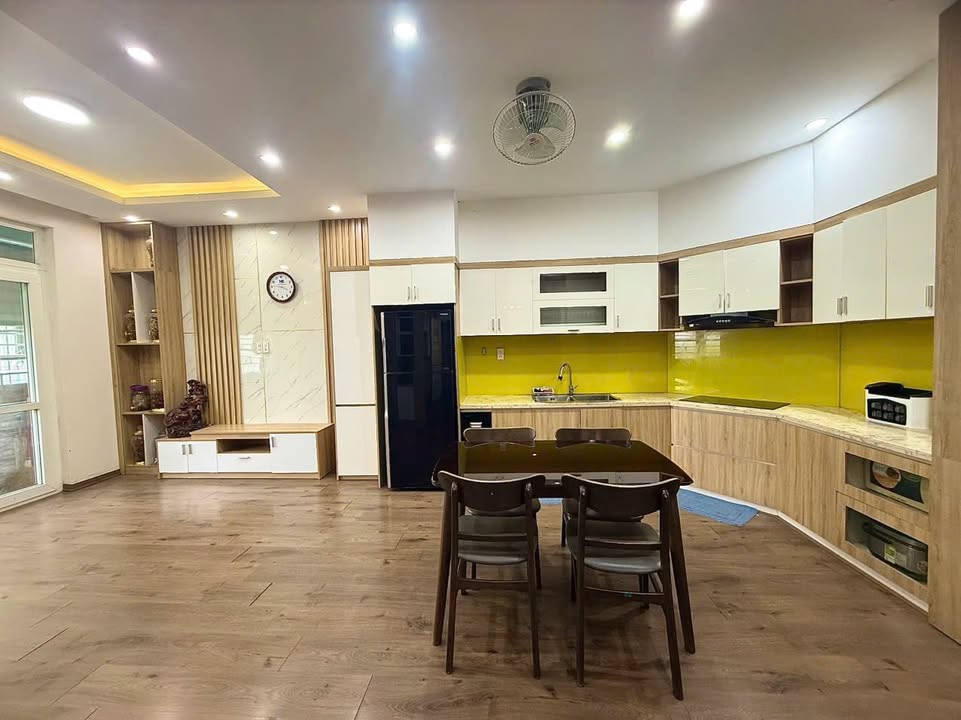 Căn hộ chung cư Cửa Tiền Home Vinh 74m² giá 6.5 triệu - Full nội thất, sẵn sàng vào ở ngay!