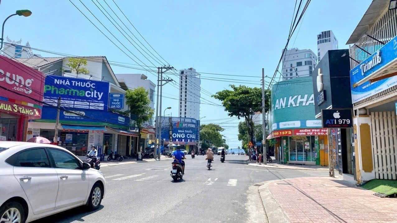Nhà gần biển Bắc Nha Trang 142m² giá 15.62 tỷ - Sống đúng chất biển!