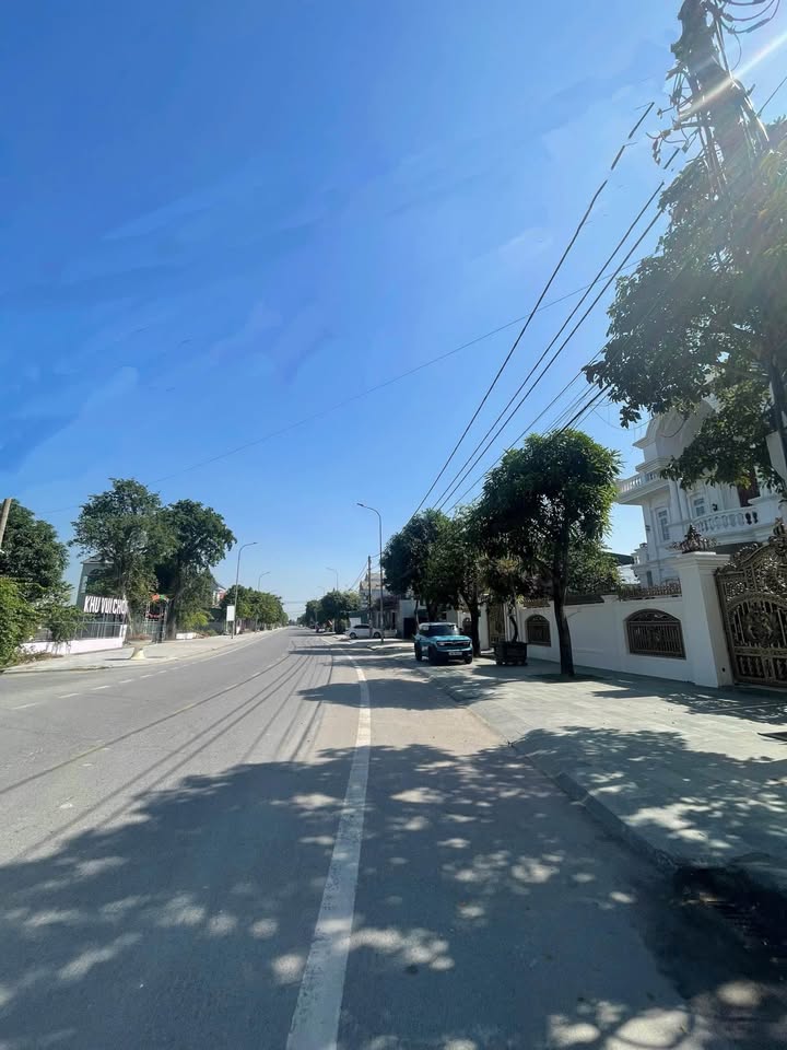 Nhà 2 tầng Lưu Vệ, Đông Sơn 100m² giá 3 tỷ - Vị trí kinh doanh đắc địa!