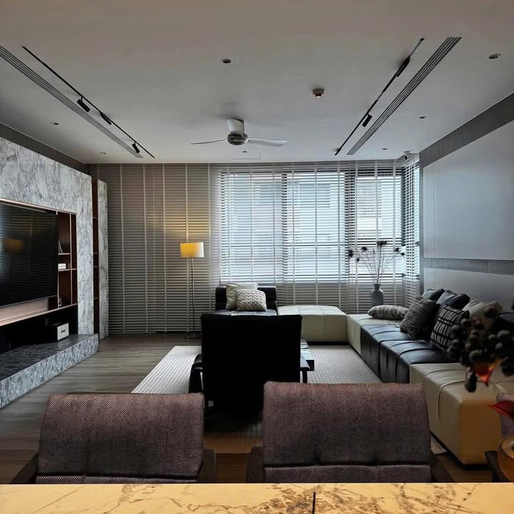 Căn hộ Vinhomes D’Capitale Cầu Giấy 3PN giá 29 triệu - Full nội thất cao cấp!