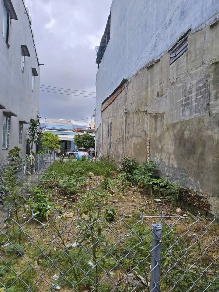 FrontHouse Mặt Tiền Đường Trương Định, Sơn Trà, Đà Nẵng 85m² giá 8.5 tỷ - Thông Thẳng Ra Biển!