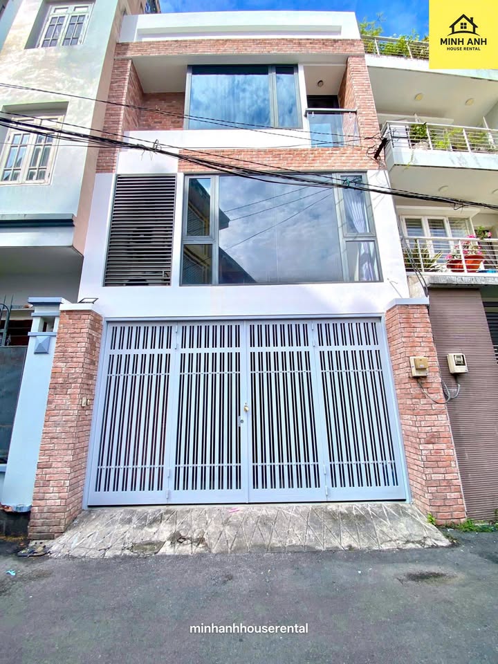 Nhà cho thuê đường Phổ Quang, Tân Bình 99m² - Full nội thất cao cấp!