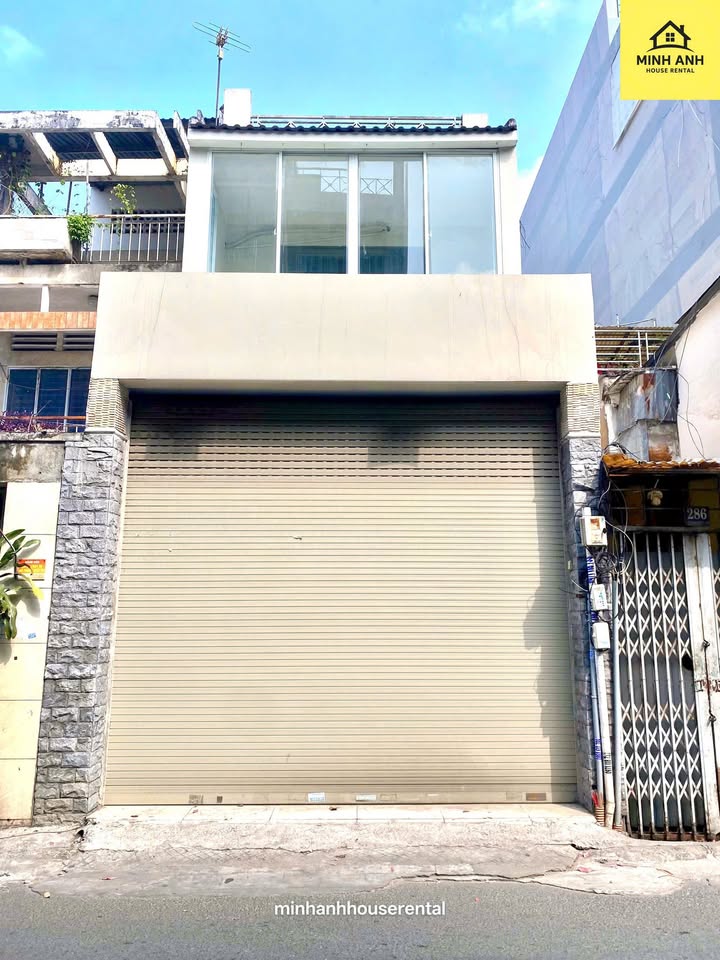 Nhà cho thuê mặt tiền đường Nguyễn Trọng Tuyển, 80m² giá thỏa thuận - Khu vực sầm uất lý tưởng!