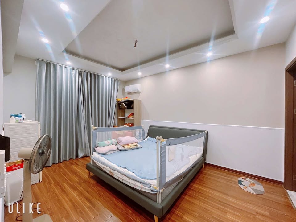 Chung cư Vimeco II - Cầu Giấy 151m² giá 13 tỷ - Căn góc view Vincom đẹp