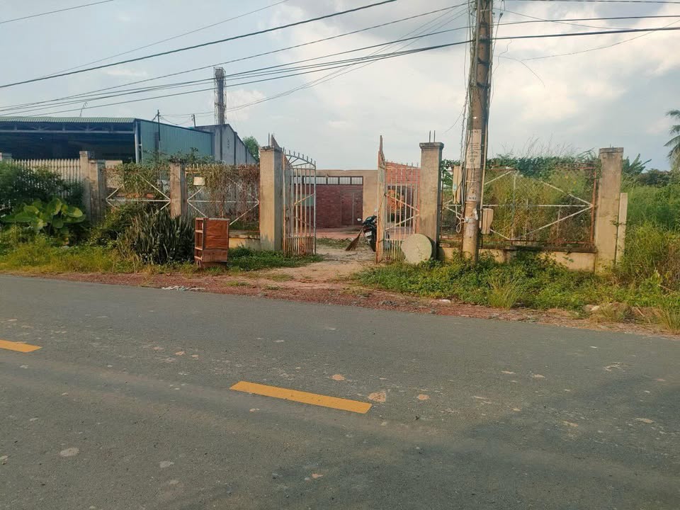 Đất mặt tiền đường 12A, Phường Bình Minh, TP Tây Ninh 93m² - Sổ hồng riêng, giá chỉ 2.5 tỷ!