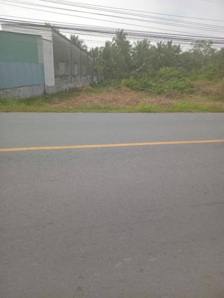 Đất mặt tiền Quốc lộ 57B, xã Châu Hưng, 777m² - Giá chỉ 1.85 tỷ!