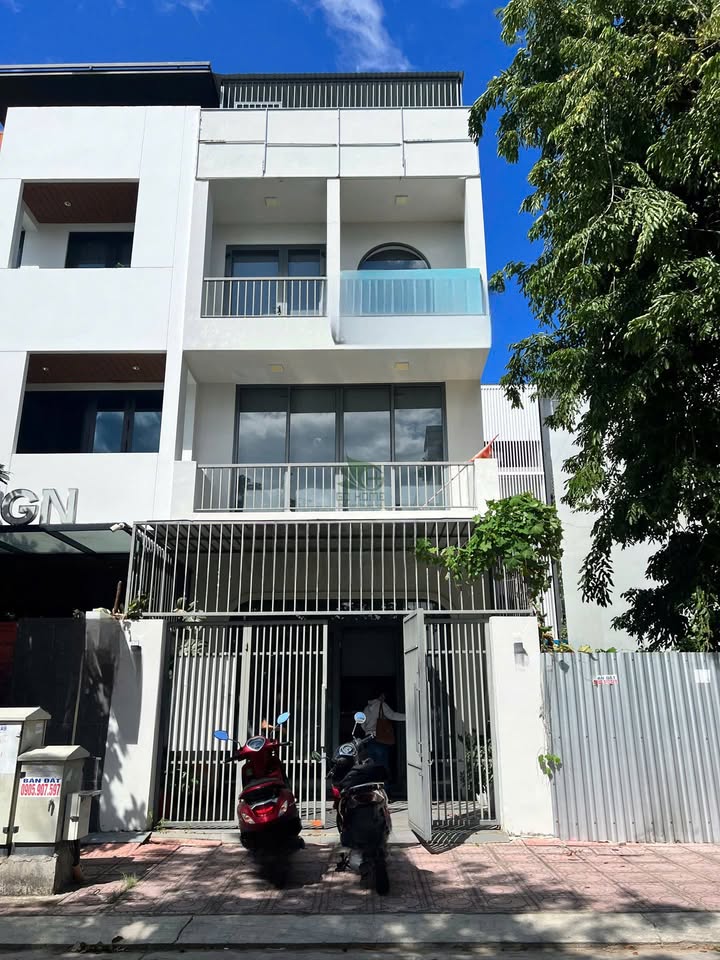 Cho thuê nhà kinh doanh 4 tầng tại Hà Quang 2, Nha Trang - 23 triệu/tháng!