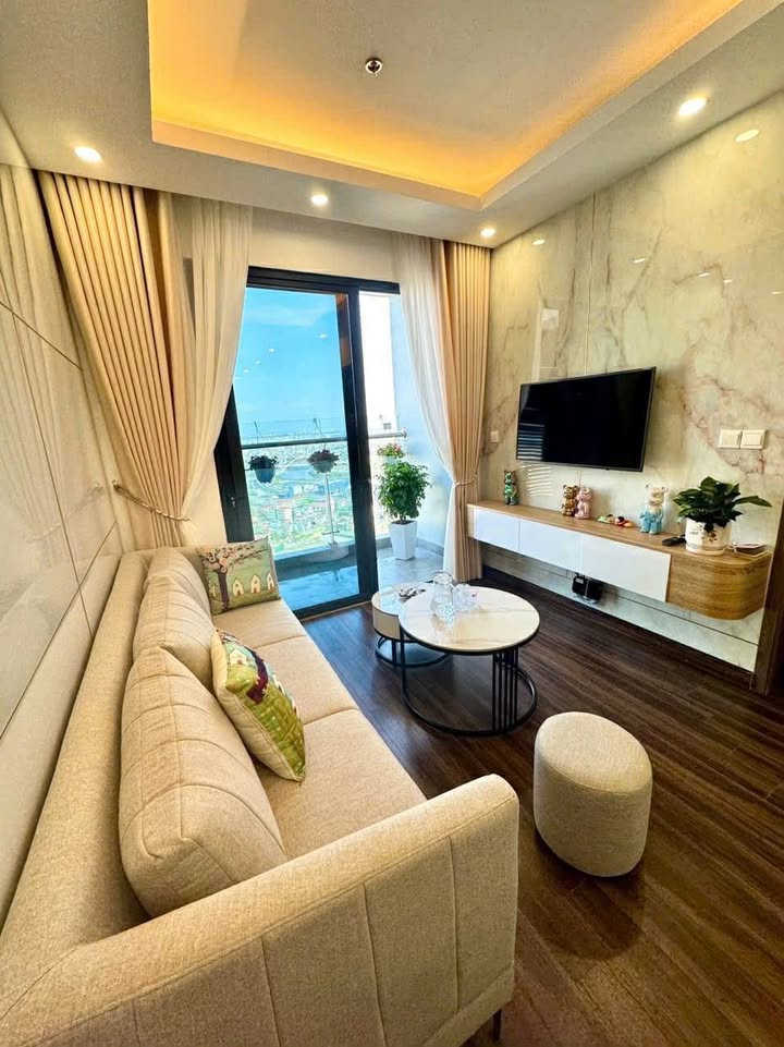 Căn hộ 3 phòng ngủ Hoàng Huy Commerce 83m² giá 3.7 tỷ - Chính chủ bán gấp!