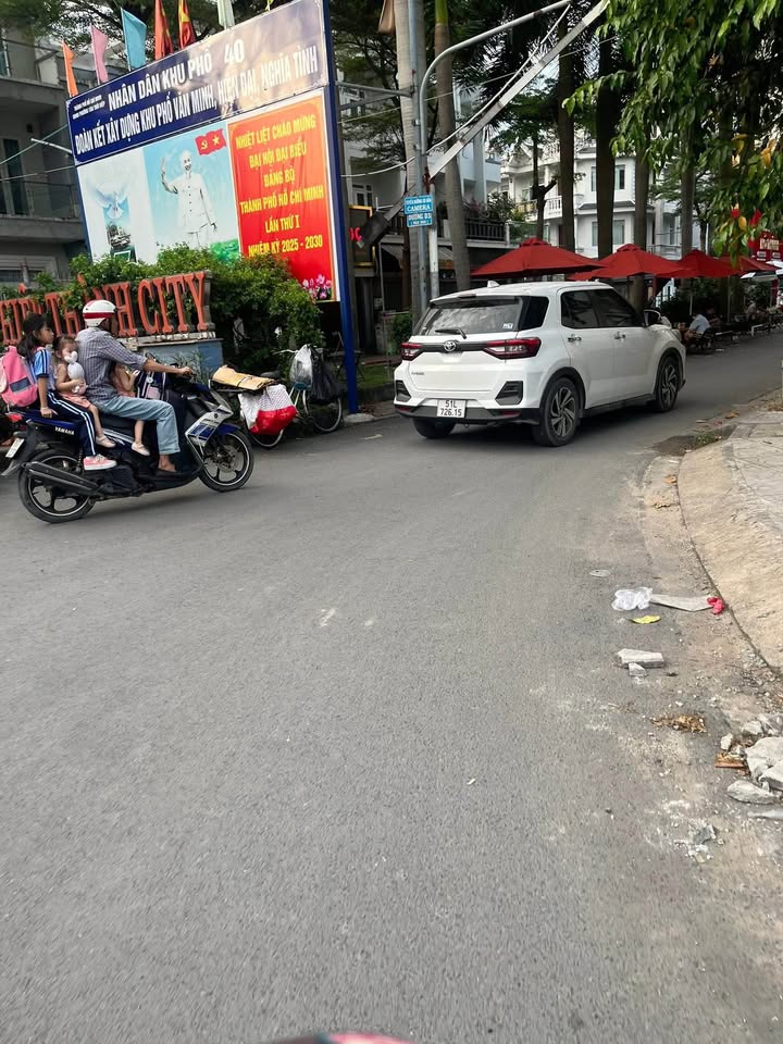 Nhà mặt tiền cho thuê đường Hiệp Thành 17, Q12 - Diện tích 160m², giá chỉ 19 triệu/tháng!