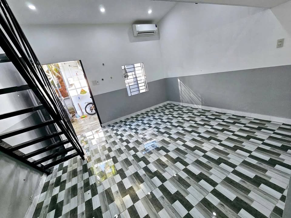 Phòng trọ hẻm Trần Nam Phú, Cần Thơ 20m² giá 2.5 triệu - Gần ĐH Y Dược!