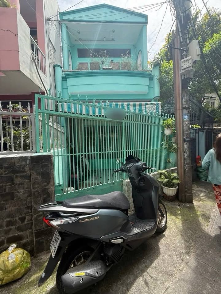 Nhà 1 Bến Vân Đồn Quận 4, 63m² giá 6.3 tỷ - Tiềm năng đầu tư lớn!