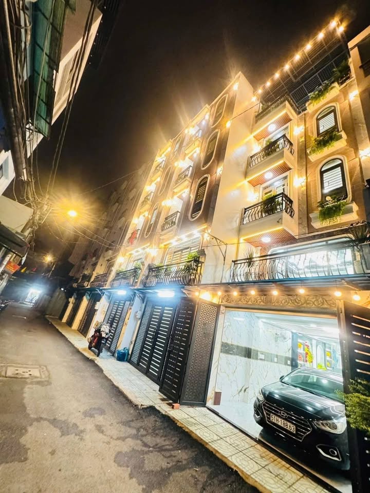 Nhà 5 tầng mới xây tại Nguyễn Tư Giản, Gò Vấp 148m² giá 7.8 tỷ - Thiết kế hiện đại, tiện nghi đầy đủ!
