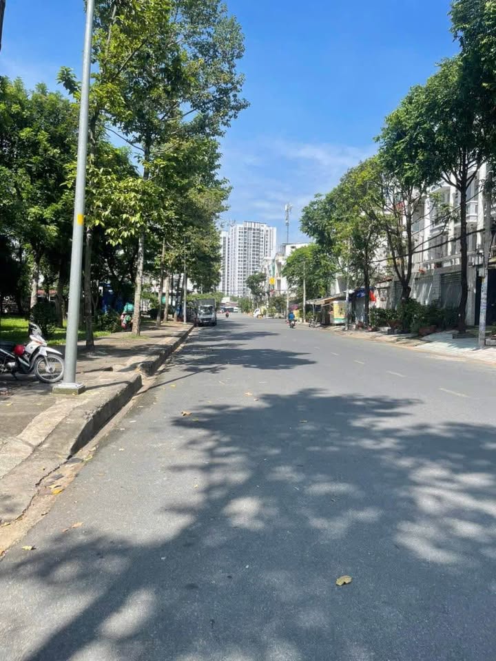 Nhà Mặt Tiền Đường Số 44, Quận 6, Diện Tích 80m² - Chính Chủ Bán Gấp!