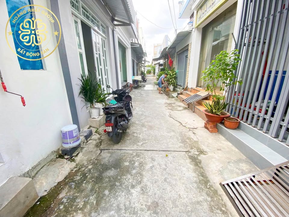 Nhà hẻm 78 Trần Hưng Đạo, Tân Thành, Cà Mau 48m² giá 1.35 tỷ - Vị trí trung tâm tiện lợi!